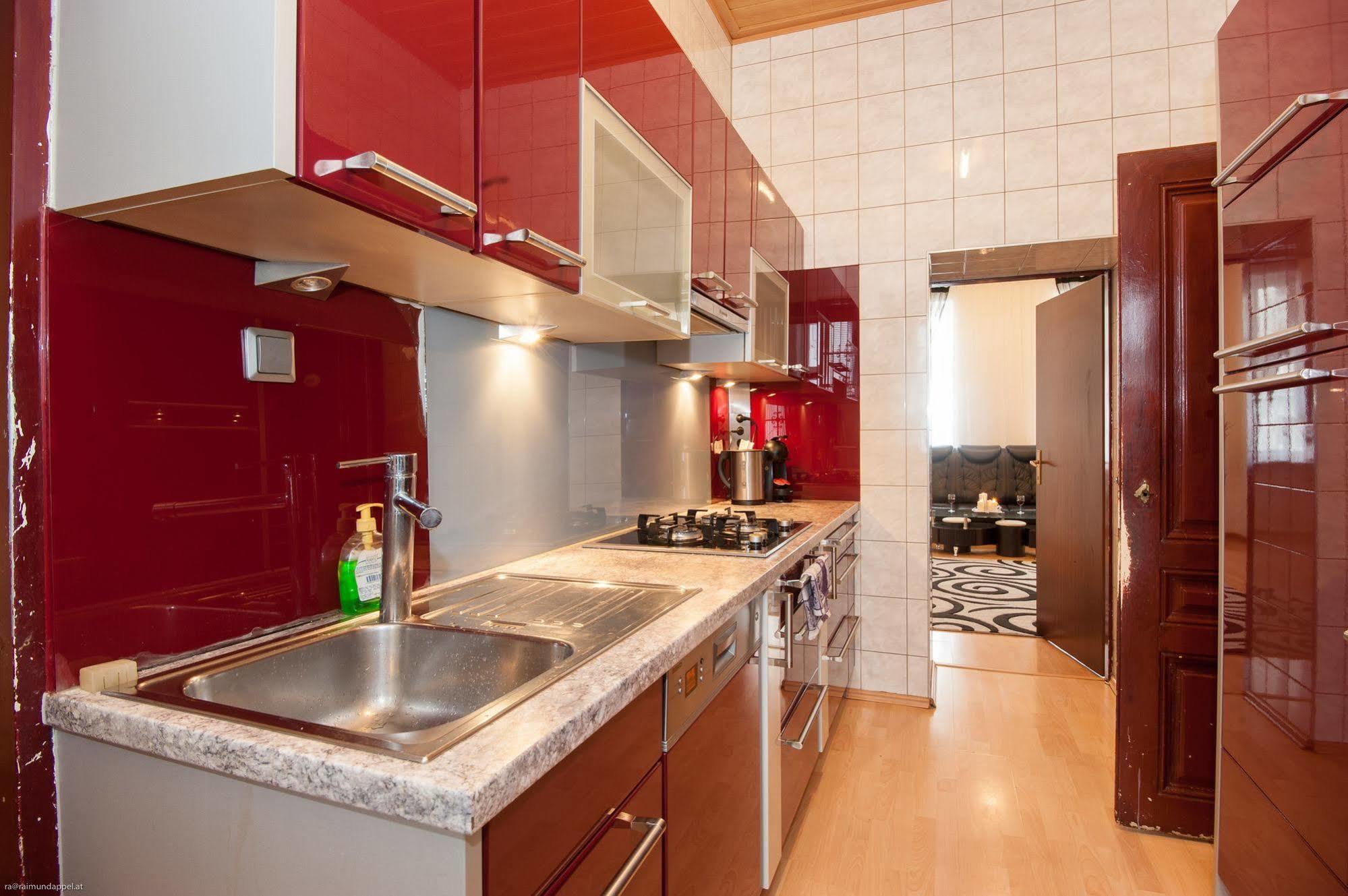 Royal Resort Apartments Urania Wiedeń Zewnętrze zdjęcie